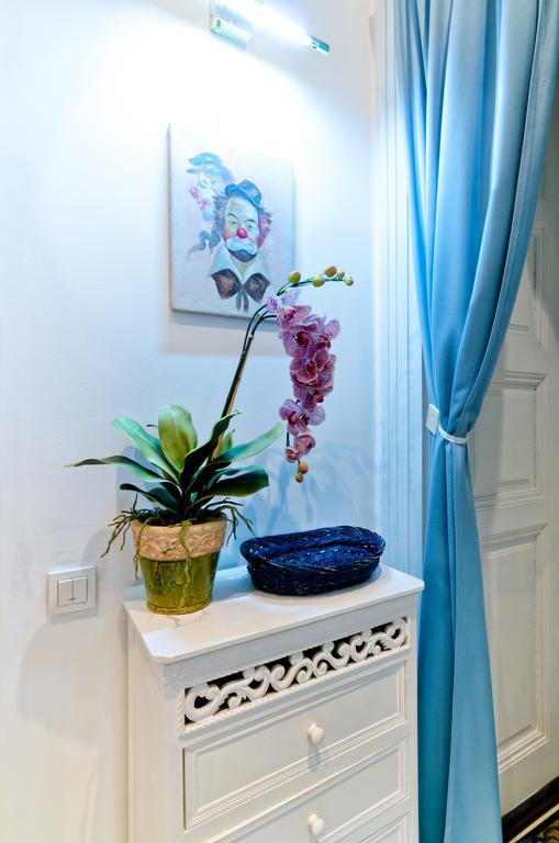 Stylish Studio Near Rynok Square Lviv Exterior photo